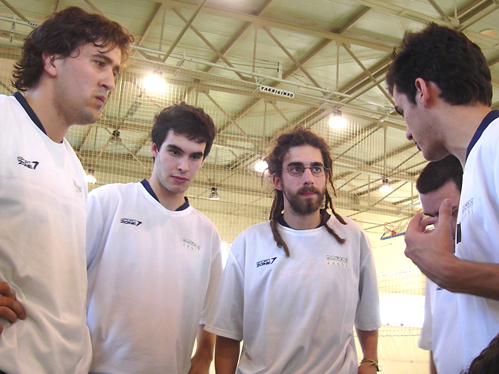Equipa de Voleibol masculino da UBI no terceiro torneio de apuramento, em Aveiro
