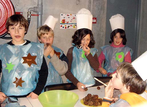 O atelier de culinria foi um dos muitos passatempos desta iniciativa