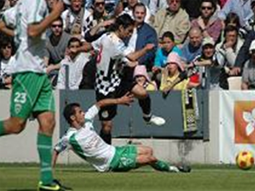 O Covilh goleou o Boavista por quatro bolas a uma (foto de Filipe Pinto retirada de www.sportingdacovilha.com)