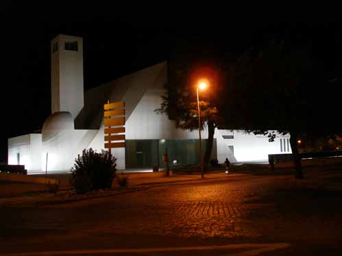 A Igreja da Estao custou um milho e 300 mil euros