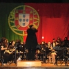 Maestro e músicos no palco do auditório do Teatro Municipal da Covilhã