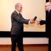 Alexandre Luís recebeu o Diploma da mão do Almirante Francisco Vidal Abreu, Presidente do Conselho Académico da Academia de Marinha