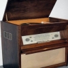 Rádio e gira discos em exposição no Museu do Som e da Imagem