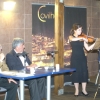 Vítor Serpa, no meio ao lado de Manuel da Silva Ramos, é apreciador do violino e ouviu duas peças musicais de uma aluna da EPABI