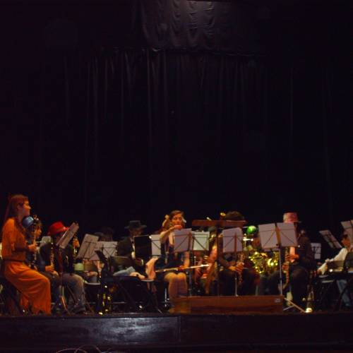 Orquestra de Sopros da EPABI mostra-se ao público com espírito de Carnaval