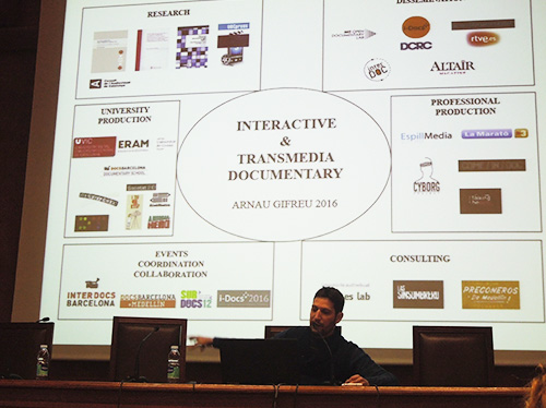 Arnau Castells abriu a conferência com o tema "Desenho e produção de documentários interativos e transmedia"